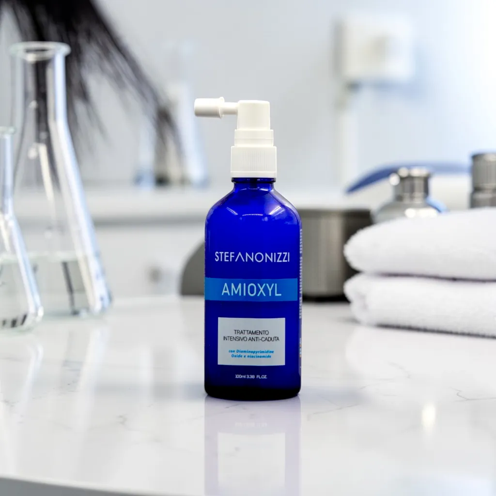 004. AMIOXYL FIALE (2).webp